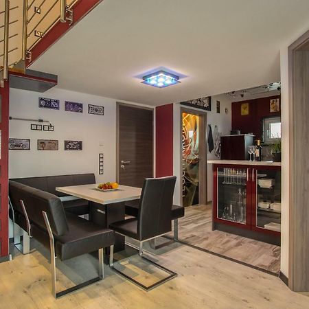 Bodensee-Fewo Modernes & Top-Ausgestattetes Appartement Incl Netflix, Fahrradgarage Ульдінген-Мюльгофен Екстер'єр фото